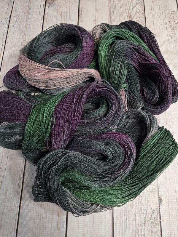 "Long Stemmed Rose" Lotus Breeze™ Linen/Cotton/Bamboo Yarn - Image 4